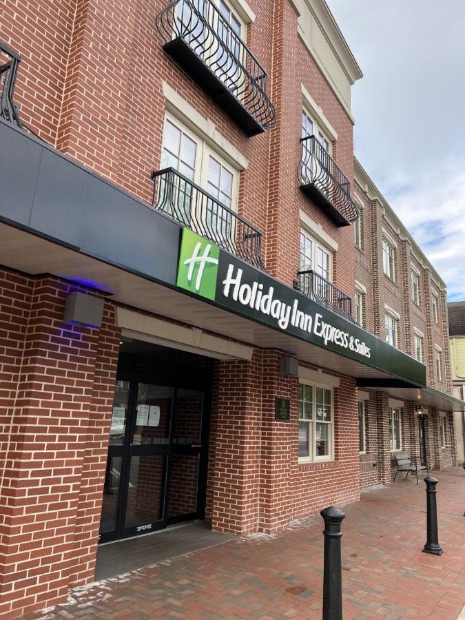Holiday Inn Express & Suites - Dahlonega - University Area By Ihg Luaran gambar